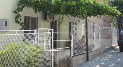 The whole house is for rent, private accommodation in city Sutomore, Montenegro